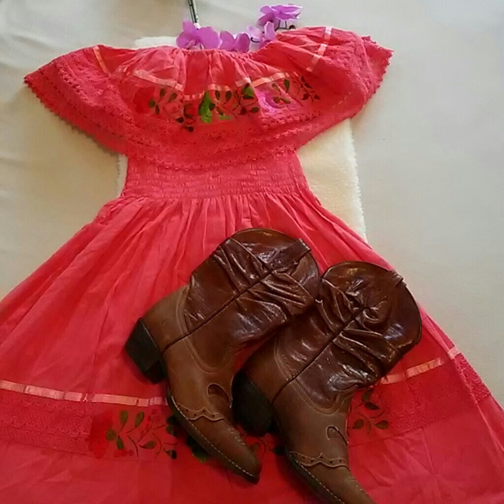 Women's off shoulder dress